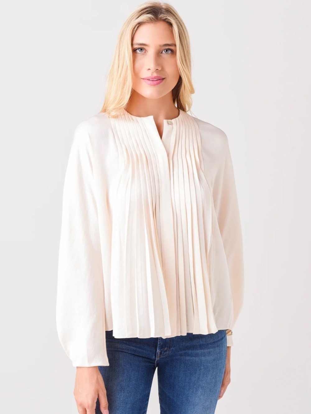 Vince Cream Pleated Front Blouse | size extra small